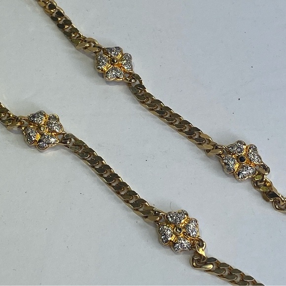 Vintage VB Marked Cuban Gold Tone Chain Necklace With 4 Crystal Flowers - Picture 6 of 11